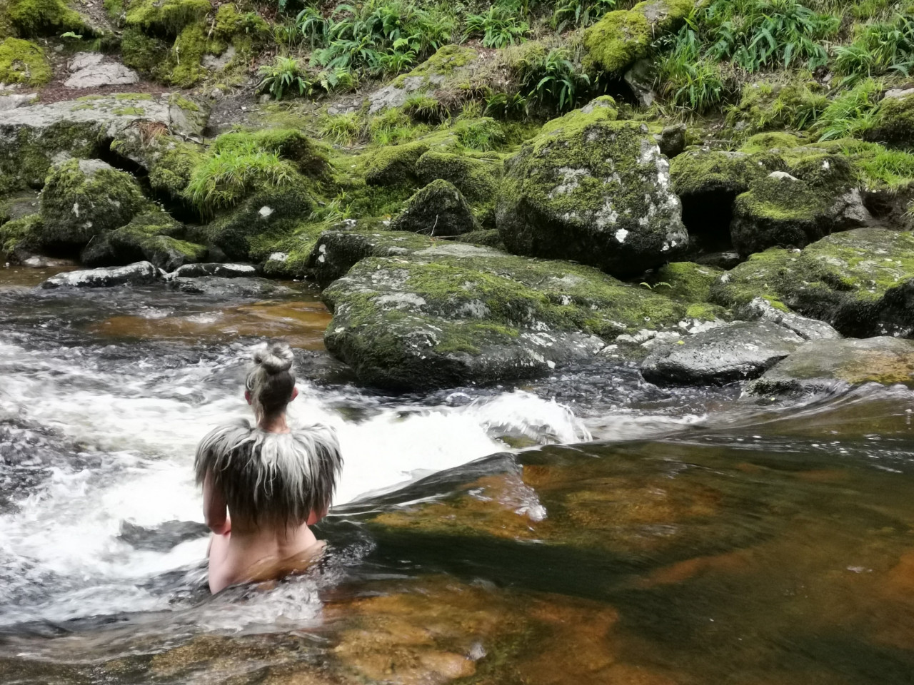 kate-crow-rewilding-in-river